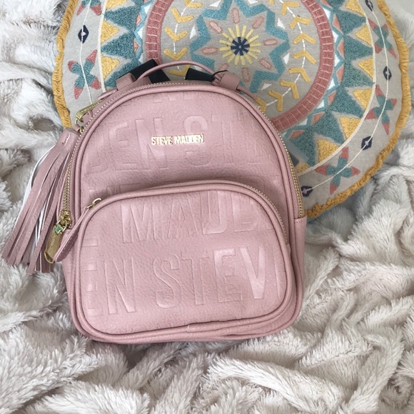 Steve Madden Handbags - Steve Madden pink backpack🎀